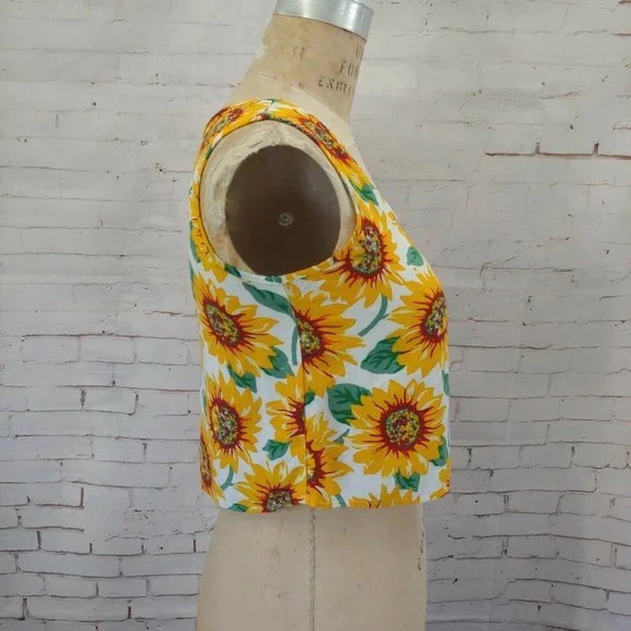 ❤️SOLD❤️Crop Top Women One Size All Over Sunflower Print Cropped Top Shirt - Picture 3 of 7